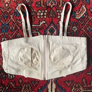 Medium light pink/nude pumping bra